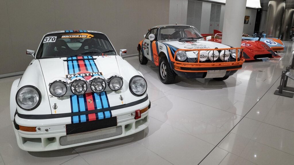 White and orange 911 side by side
