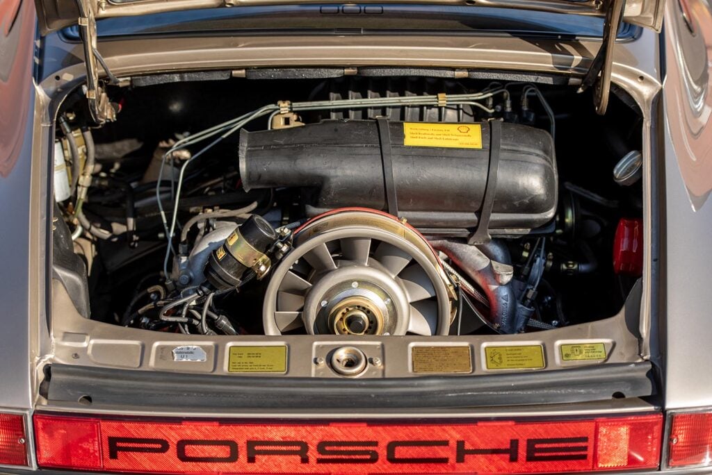 closeup engine shot Porsche 911 SC Super Carrera