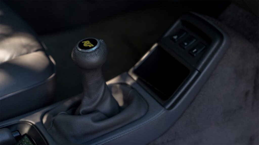 interior shot of shift knob 911
