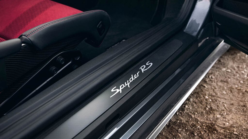 porsche spyder rs carbon fiber side step