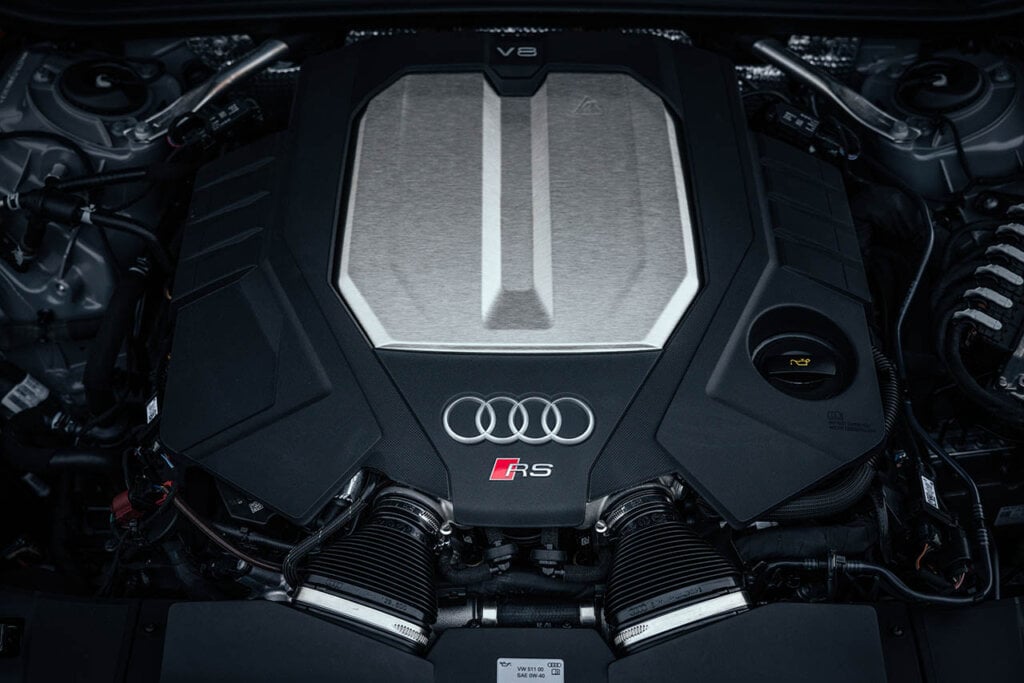 audi rs7 sportback performance engine