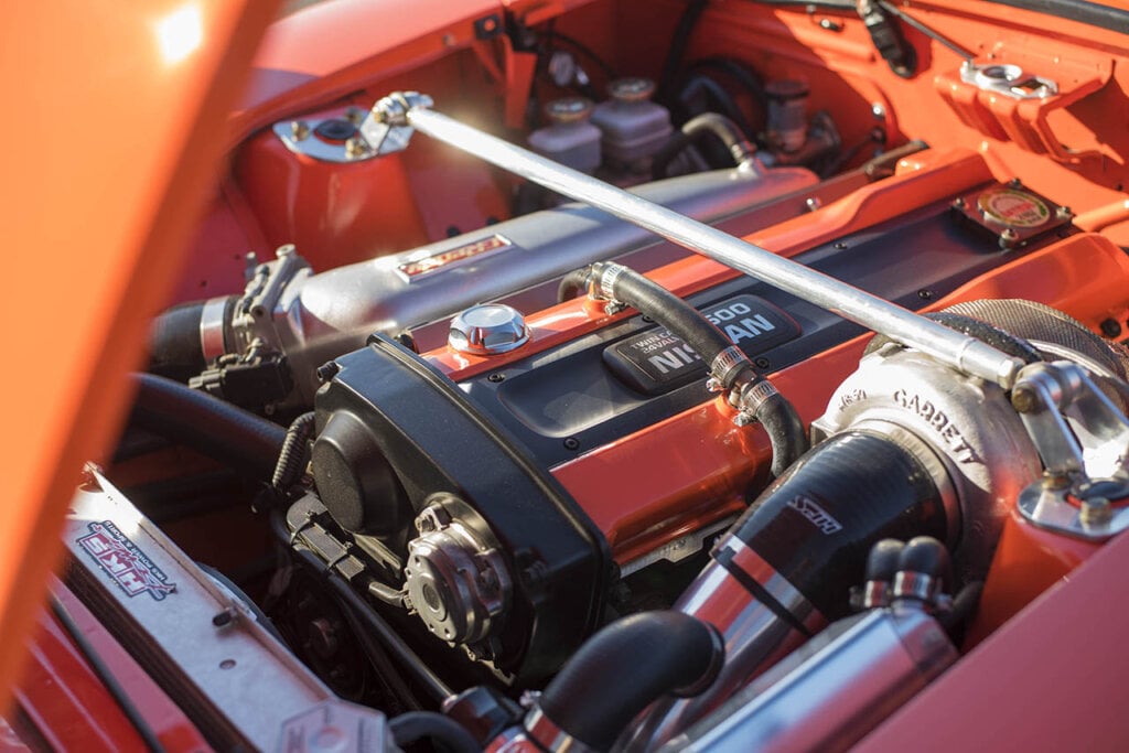 2.0 liter engine of a nissan fairlady z