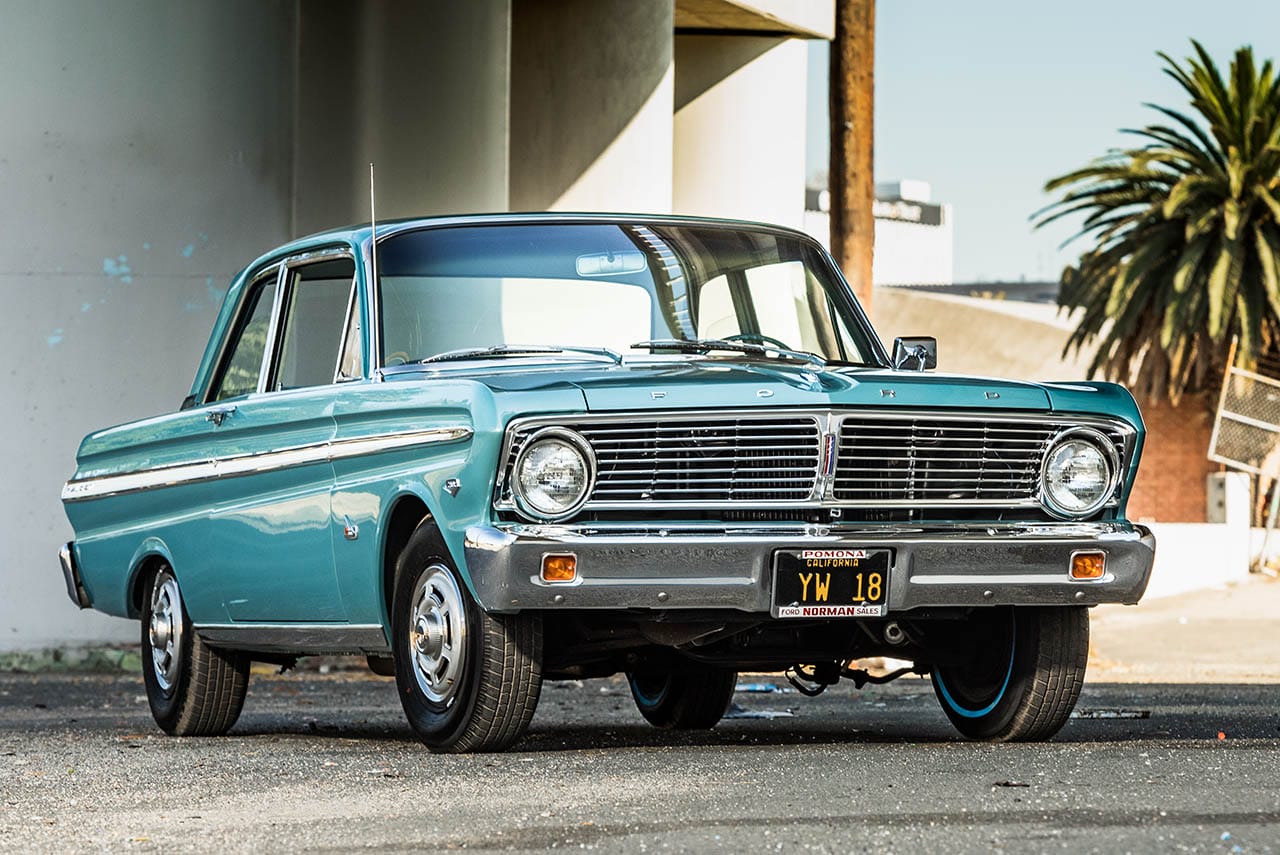 Ford Falcon's History: Trailblazing American Compact Cars - Motofutura