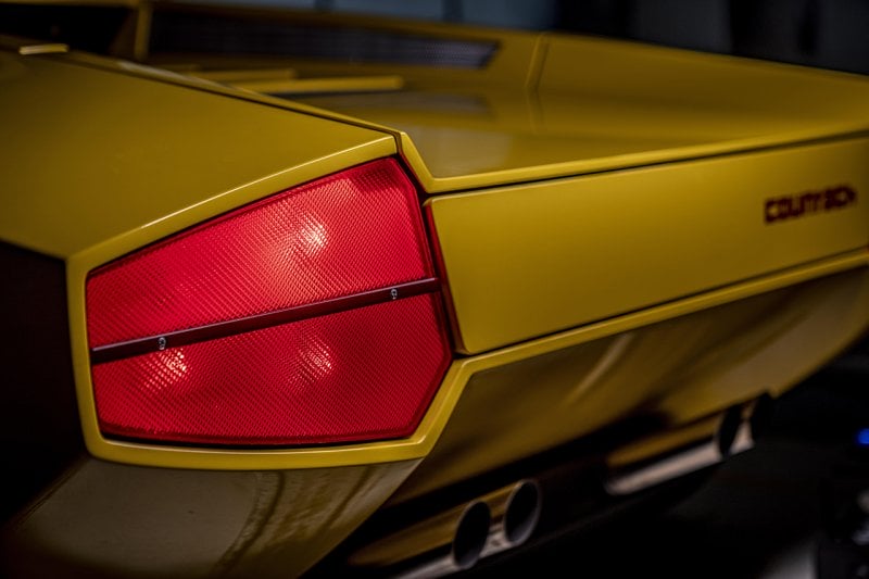 Rear Taillights of the Countach LP500