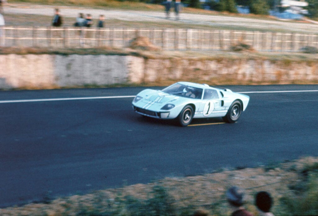 ken miles driving a ford gt40 Mk II at le mans