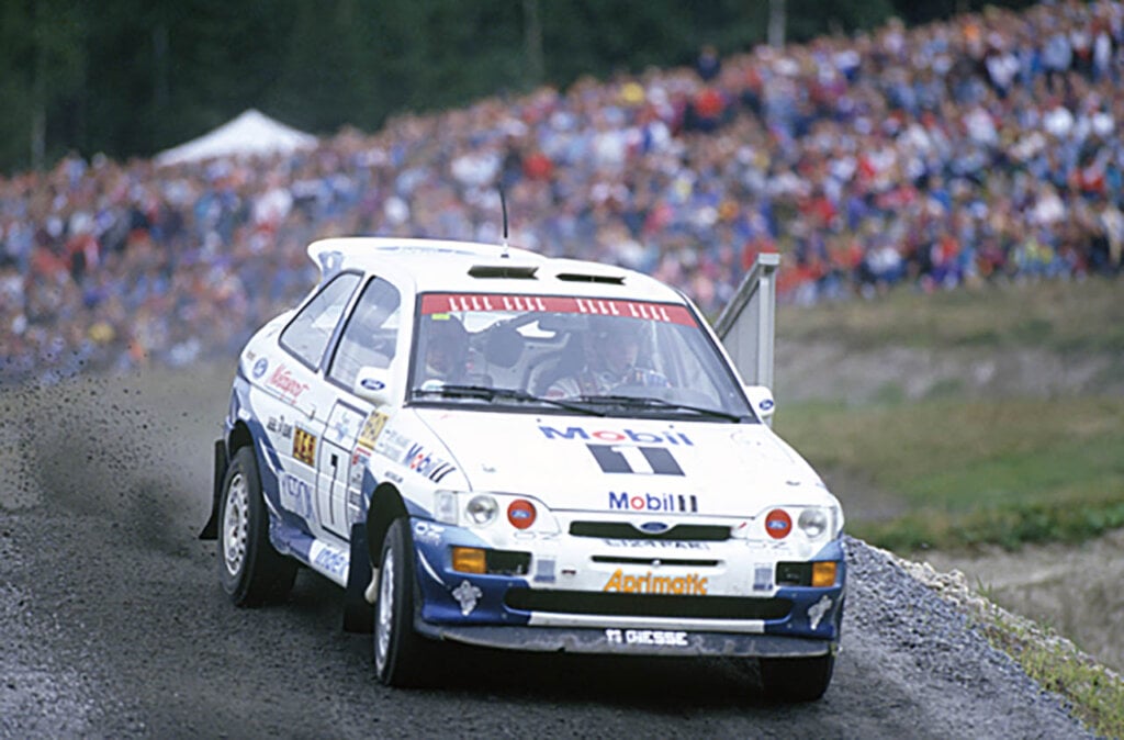 tommi makinen driving a ford escort rs cosworth