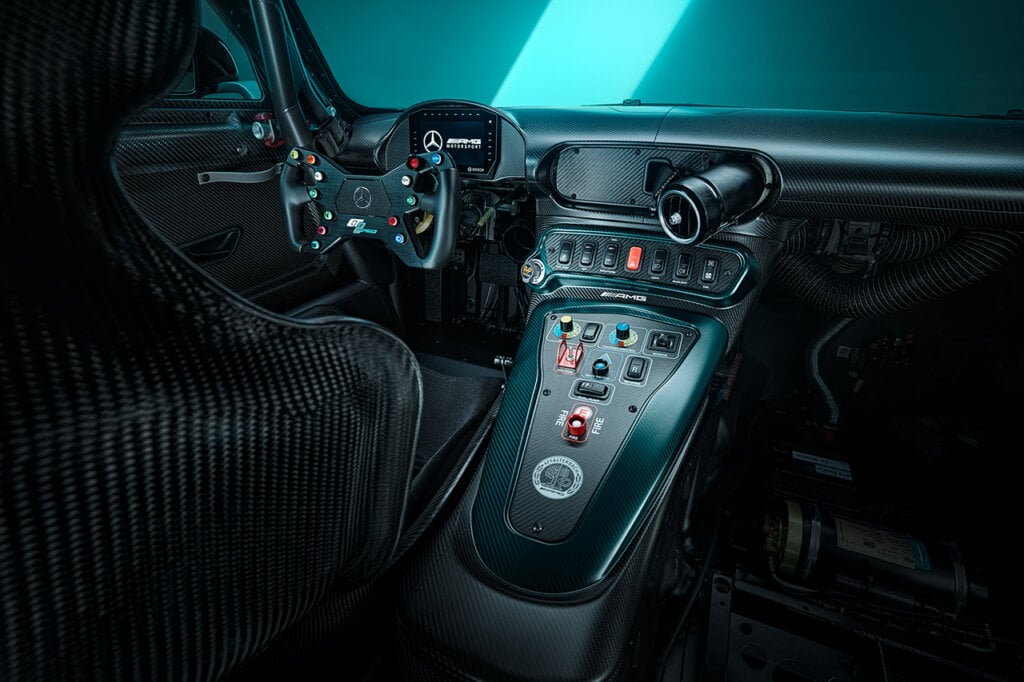 Center console of the GT2 Pro