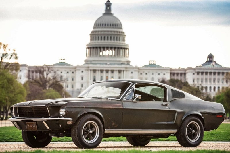 Bullitt Mustang parked in front of the National Mall Building